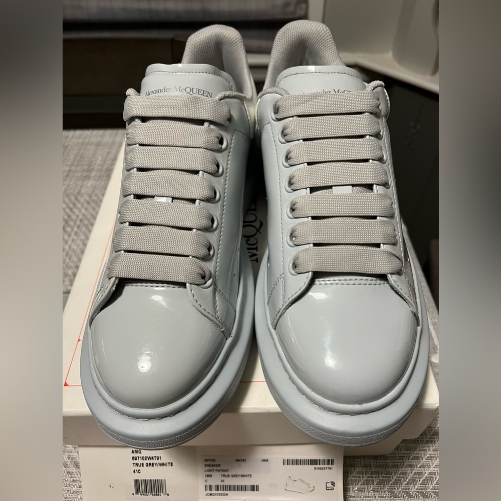 NEW Alexander McQueen Oversized Leather Sneaker